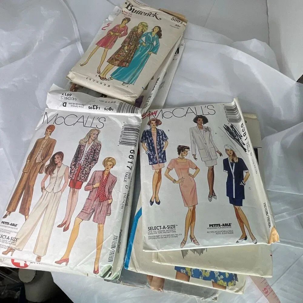 8- Vintage 80’s patterns used McCall’s Simplicity New Look -See & Sew size L XL